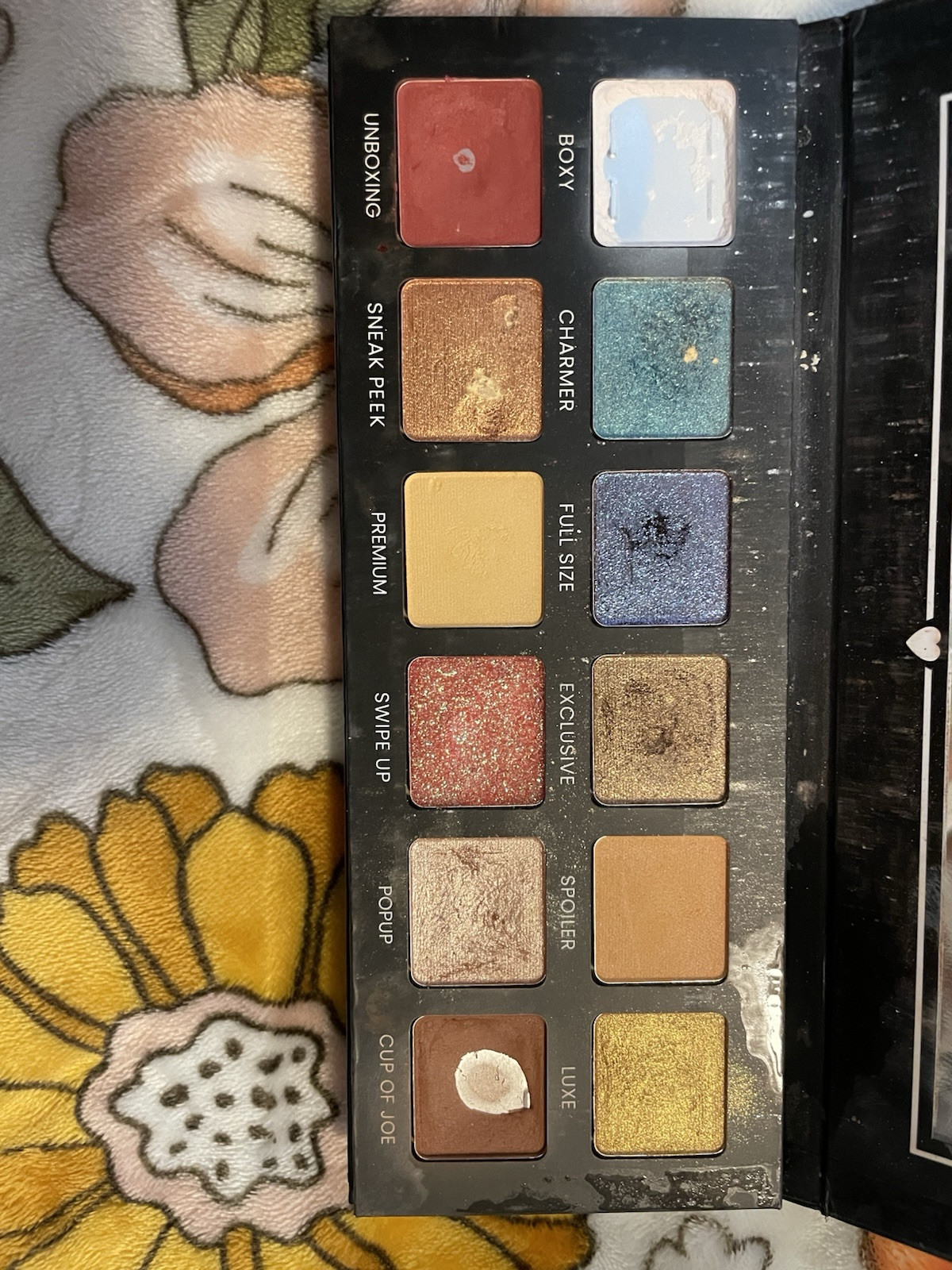 6 Pc Lot Eye Shadows