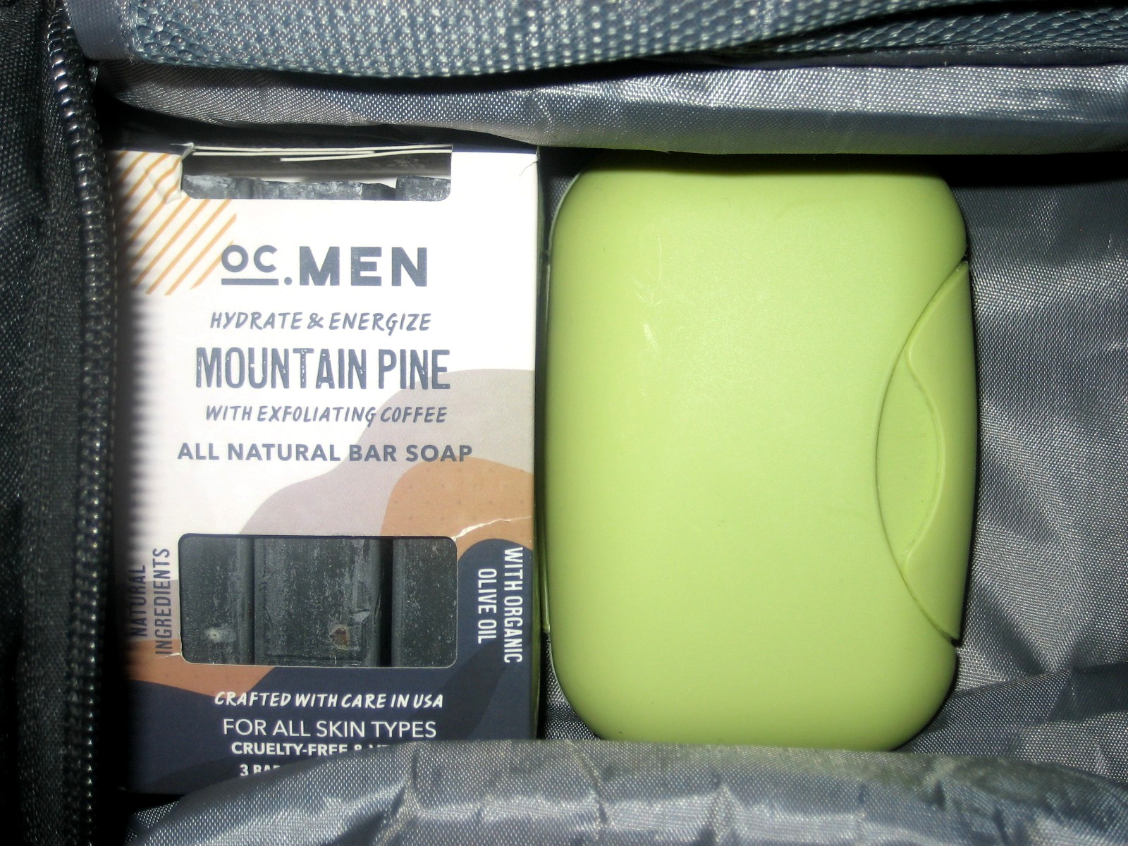 MENS TRAVEL TOILETRY BAG WITH ALL NATURAL OLIVIA 3 BAR SOAP AND CASE free ship