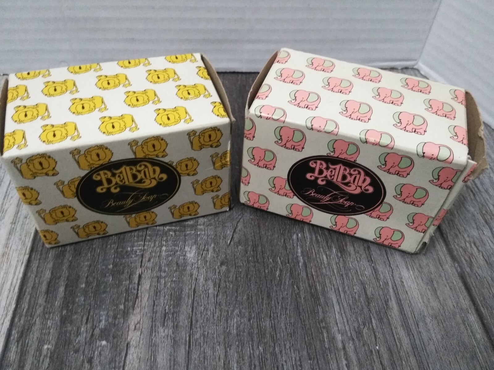 VTG. Provender animal beauty Soap 2.75 oz EA (2PK) ELEPHANT & LION (NIB) JAPAN