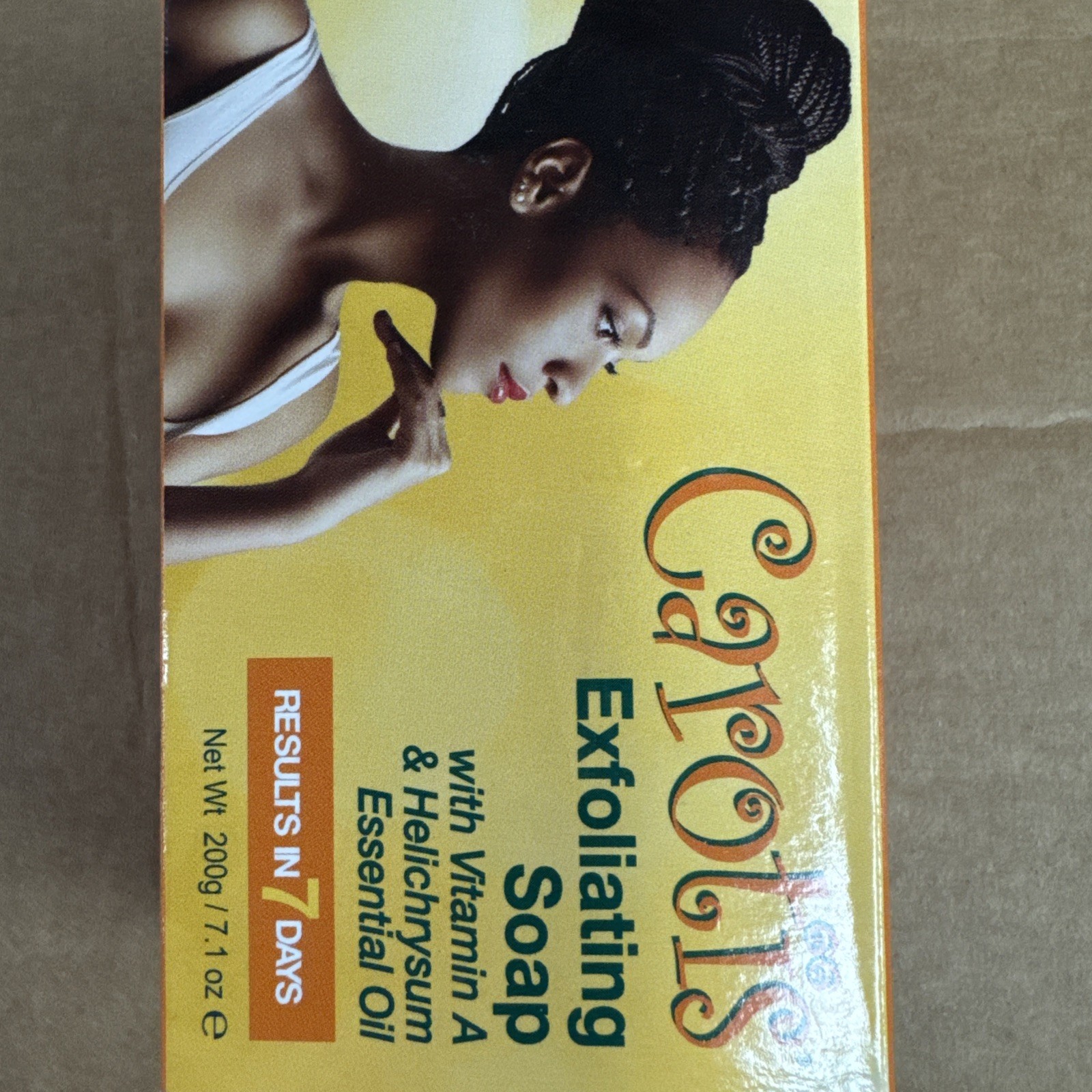 Carotis Exfoliating Soap With Dual Nourishment 200g 7.1 Oz