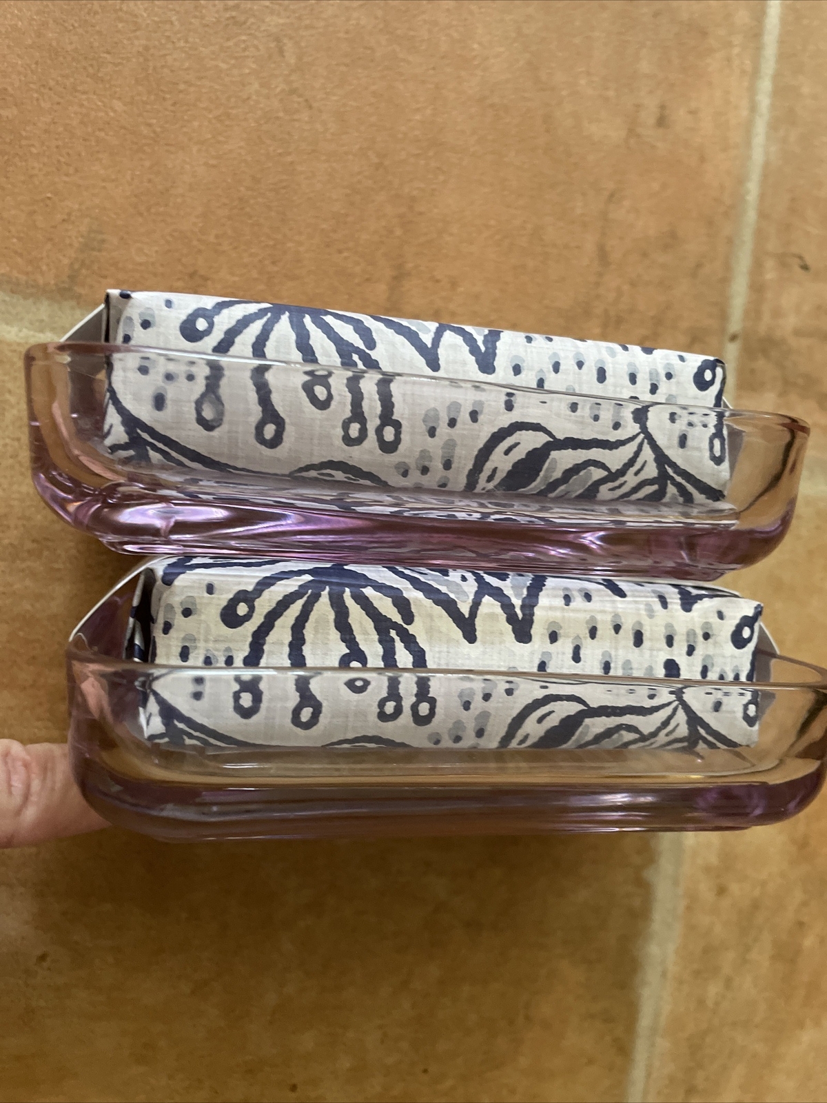 TWO VEGAN Addison & Gates Lavender Linen Fragrance Soap With Pink Glass Dish 7oz