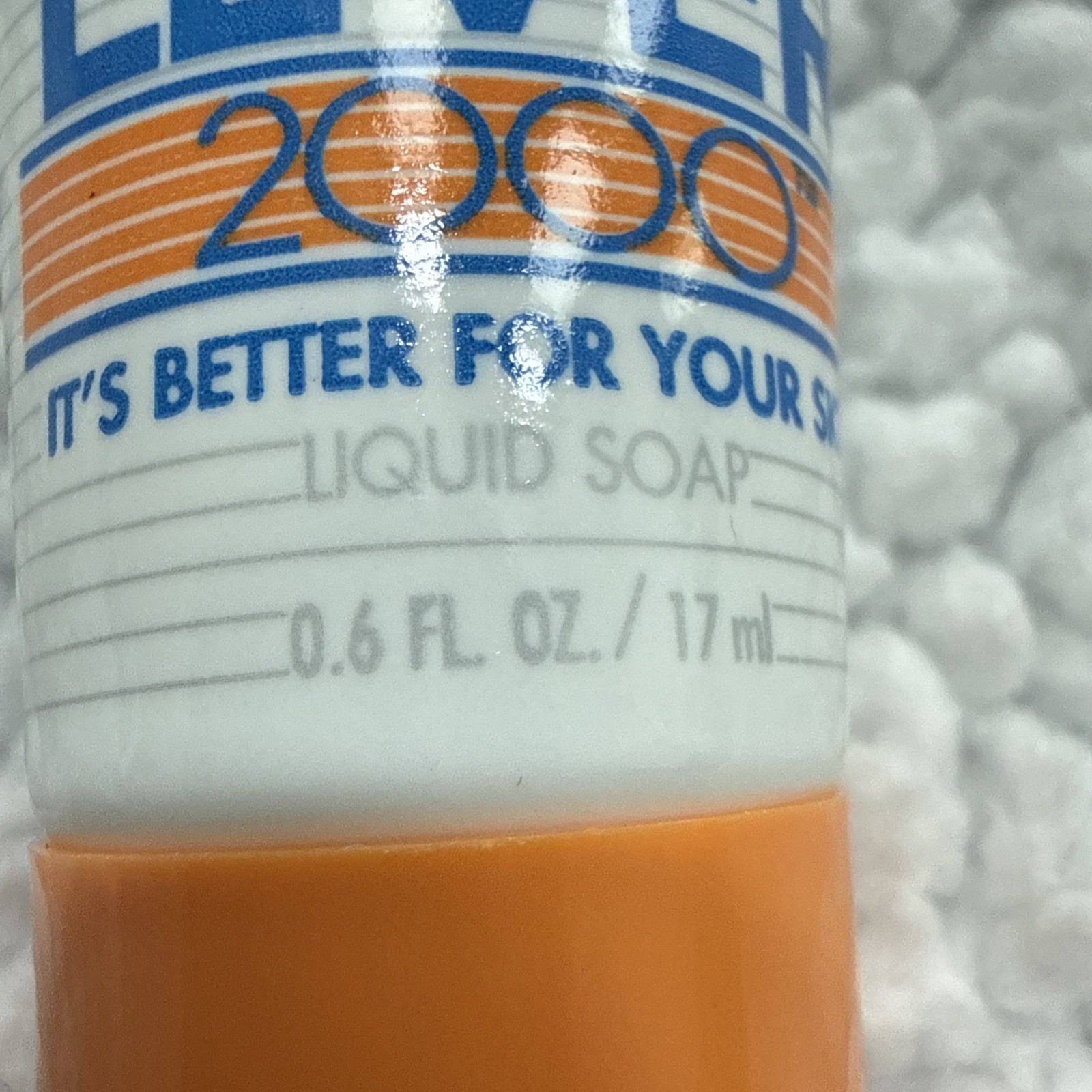 30 Vintage 1994 SAMPLE SIZE Lever 2000 0.6oz Anti Bacterial Liquid Soap. New.