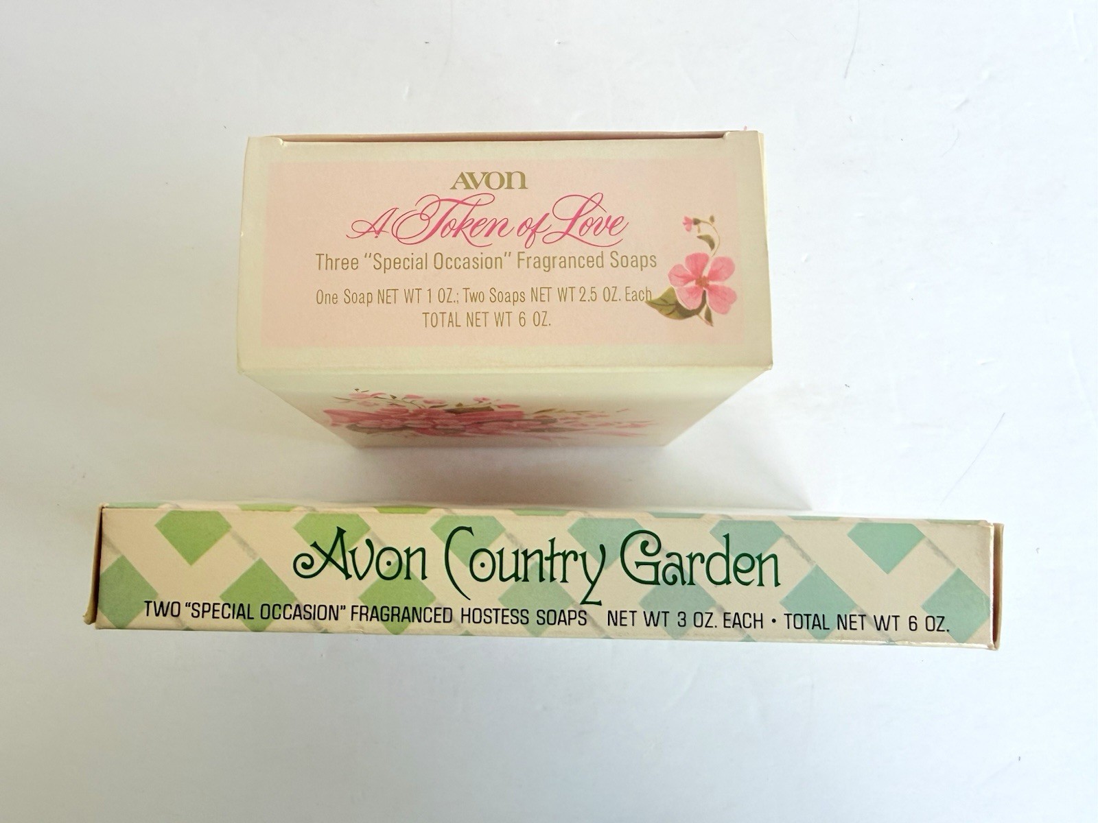 Vintage Avon Soaps Lot – Nesting Heart love Soaps & 2 Garden Floral Soaps – NEW