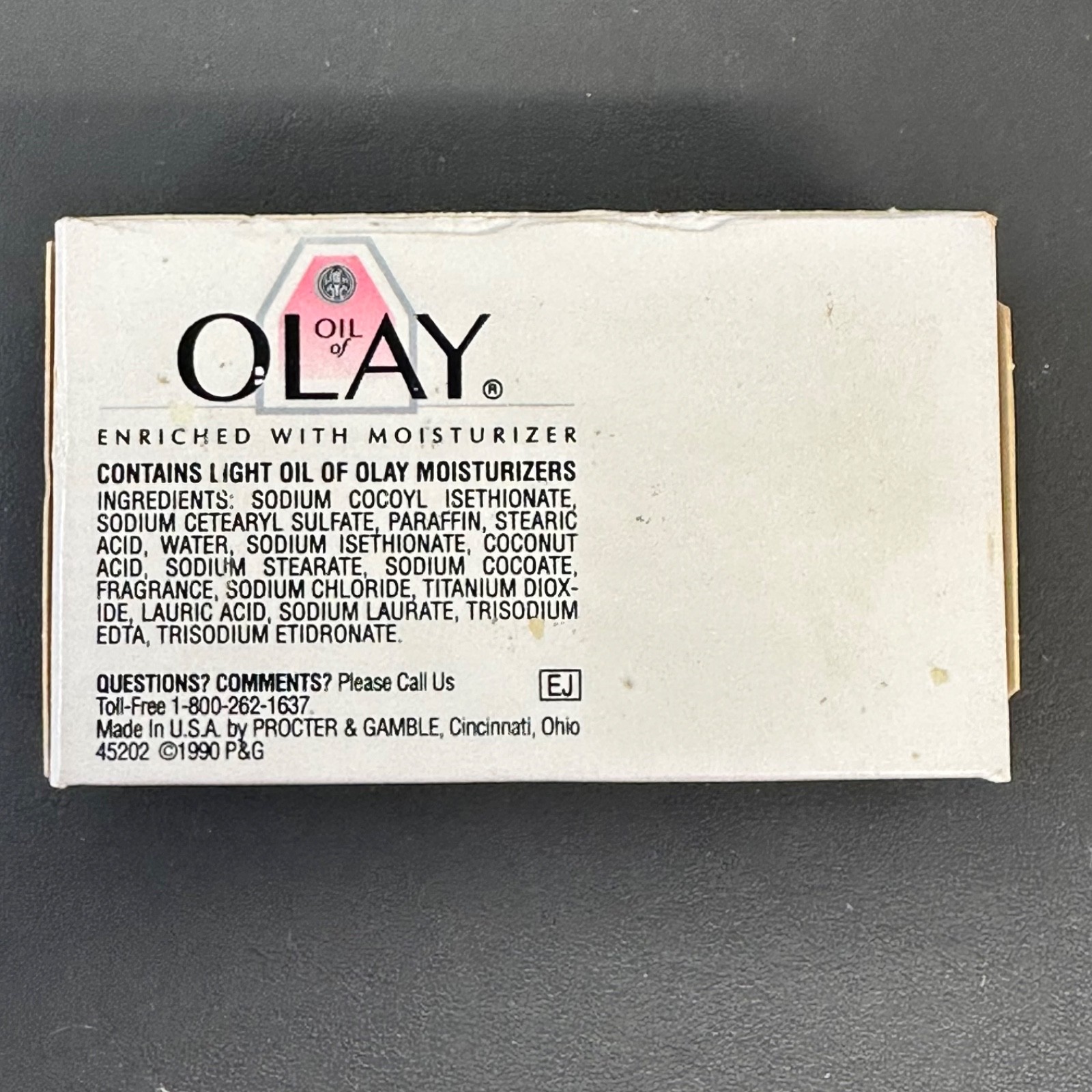 Vintage 1990 Oil Of Olay Bar Soap Moisturizer 4.75 OZ unopened