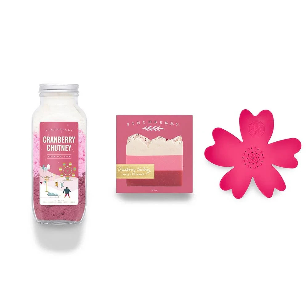 New In Box Finchberry Cranberry Chutney 3 Piece Gift Set in Holiday Gift Box