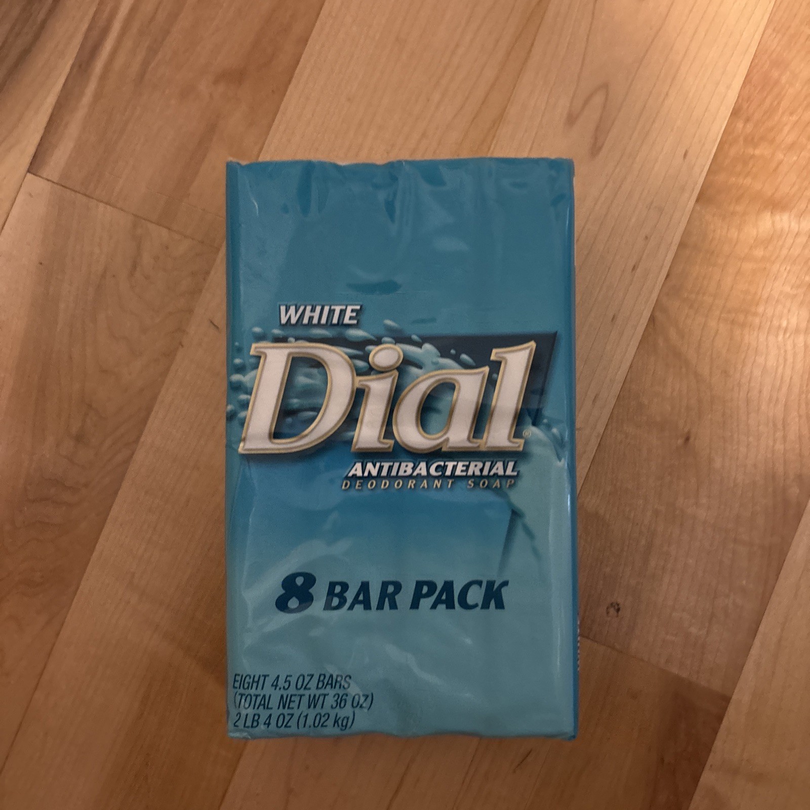 Dial Soap White Vintage Antibacterial 8 Soap Bars Bath SEALED 2002