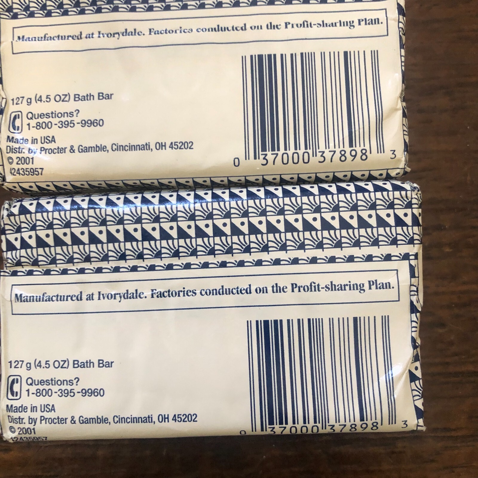 2 VTG 2001 Ivory Soap Bars by Procter & Gamble 4.5 OZ/127g NEW Made in the USA