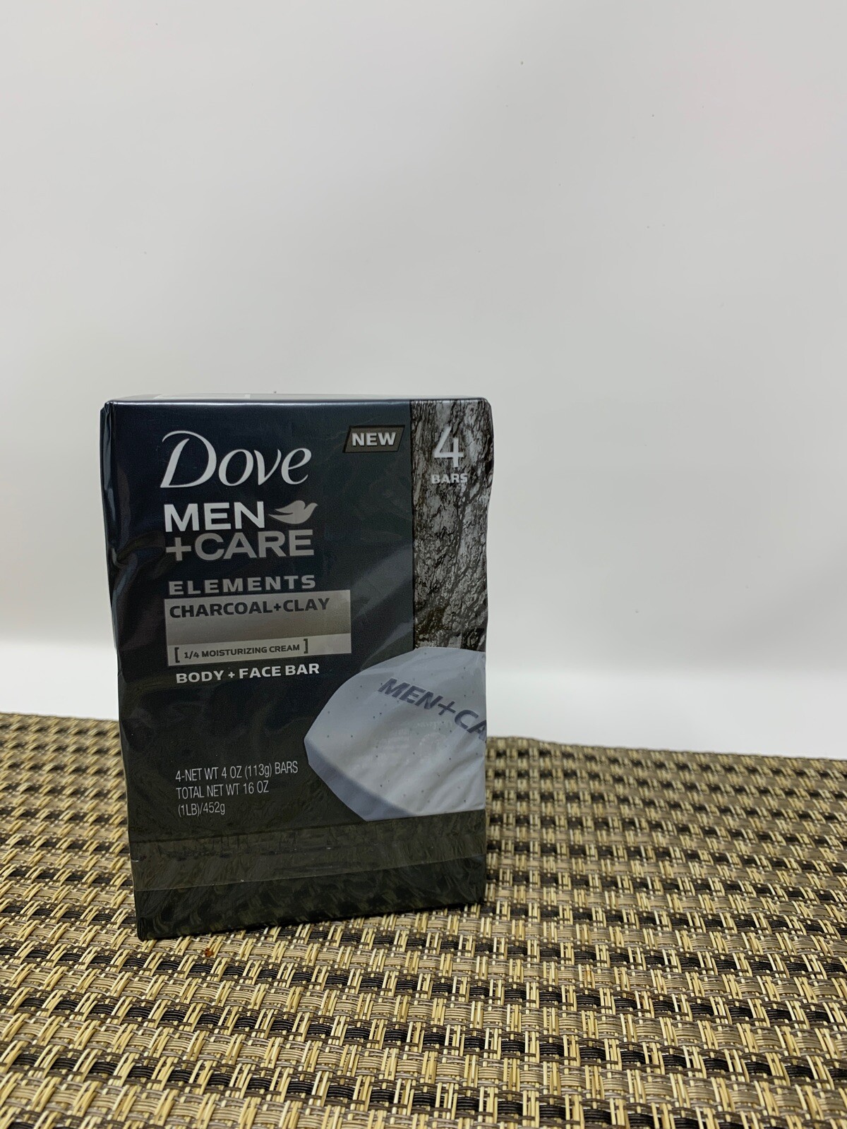 Dove Men+Care Elements Body and Face Bar Charcoal + Clay 4 oz, 4 Bar