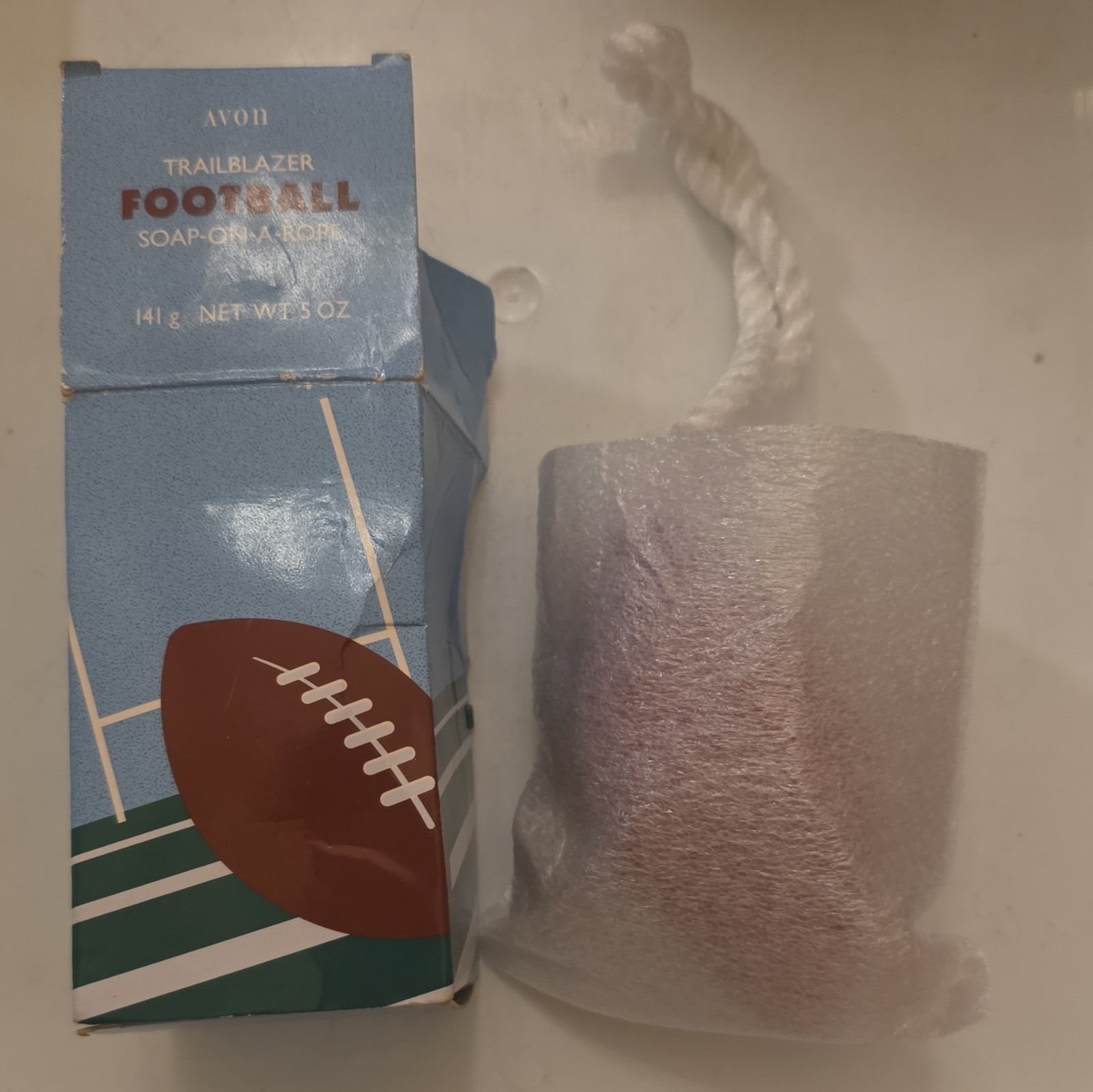 Avon Trailblazer Soap-on-a-Rope for Men 5 oz Football Body Bar Red