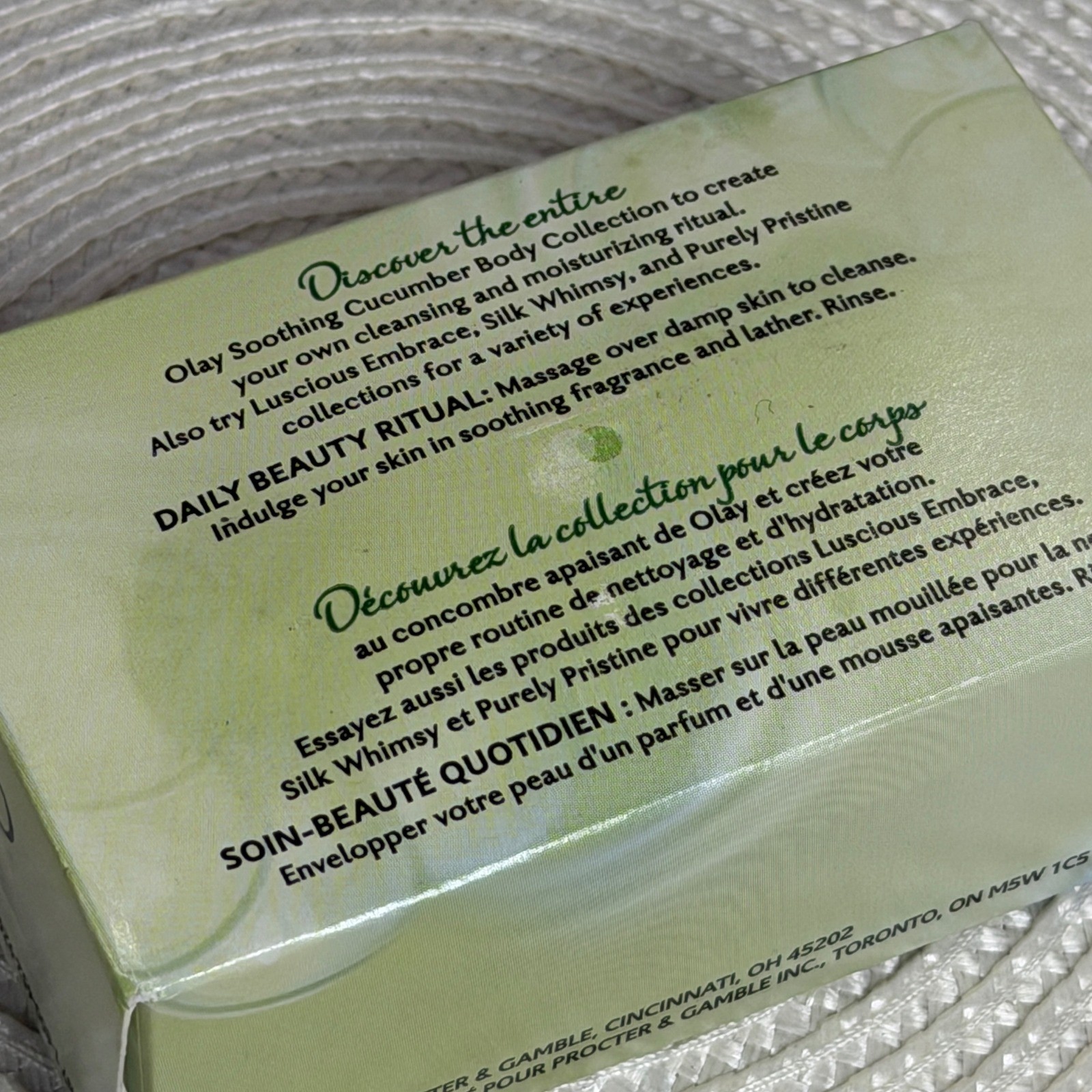 Olay Soothing Cucumber Body Bar with Massaging Design Avocado Oil 4.25oz 120g