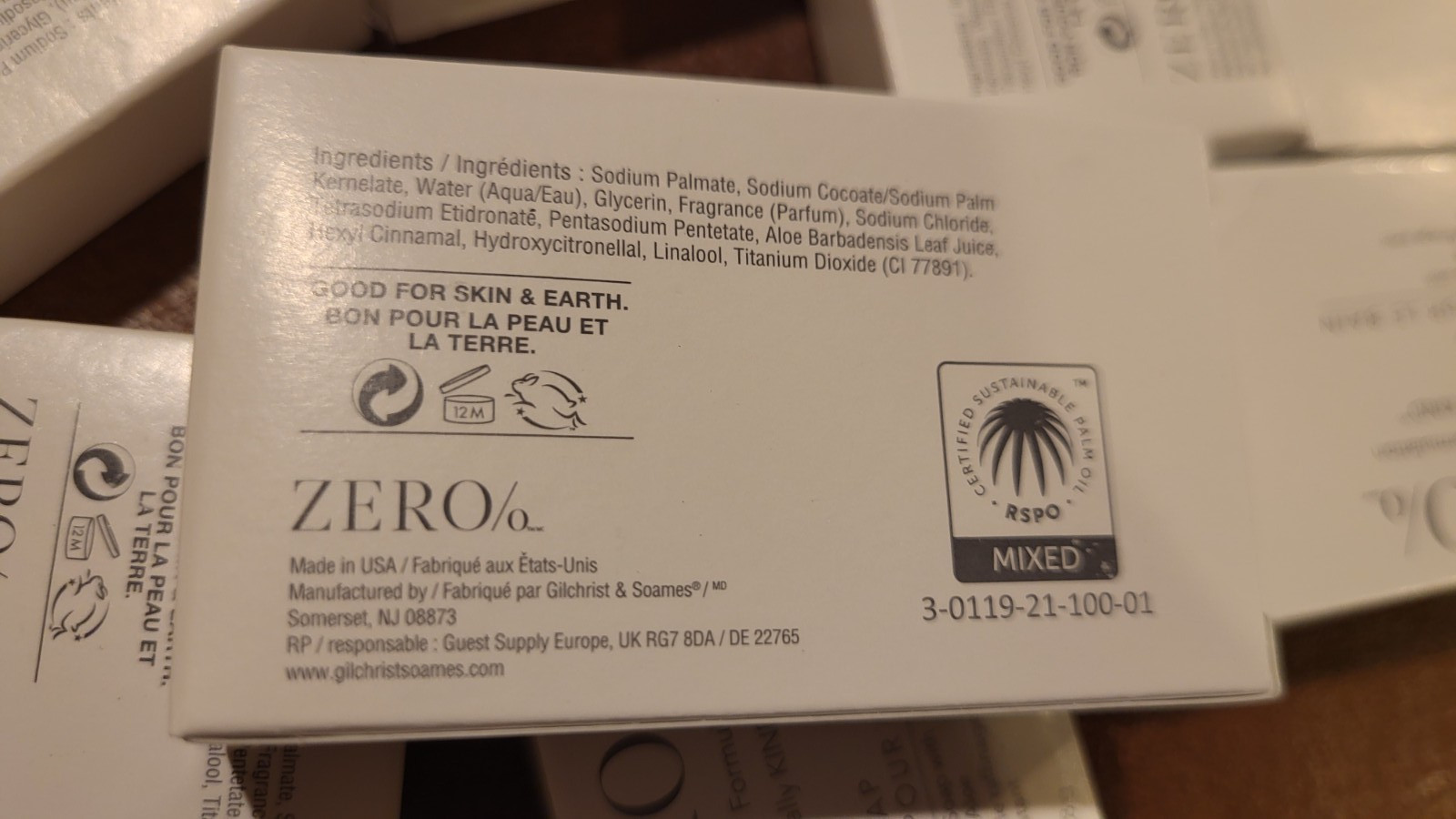 100 Pcs bars of ZERO % Gilchrist & Soames 1oz KIND Bath Soap Triple Milled Aloe