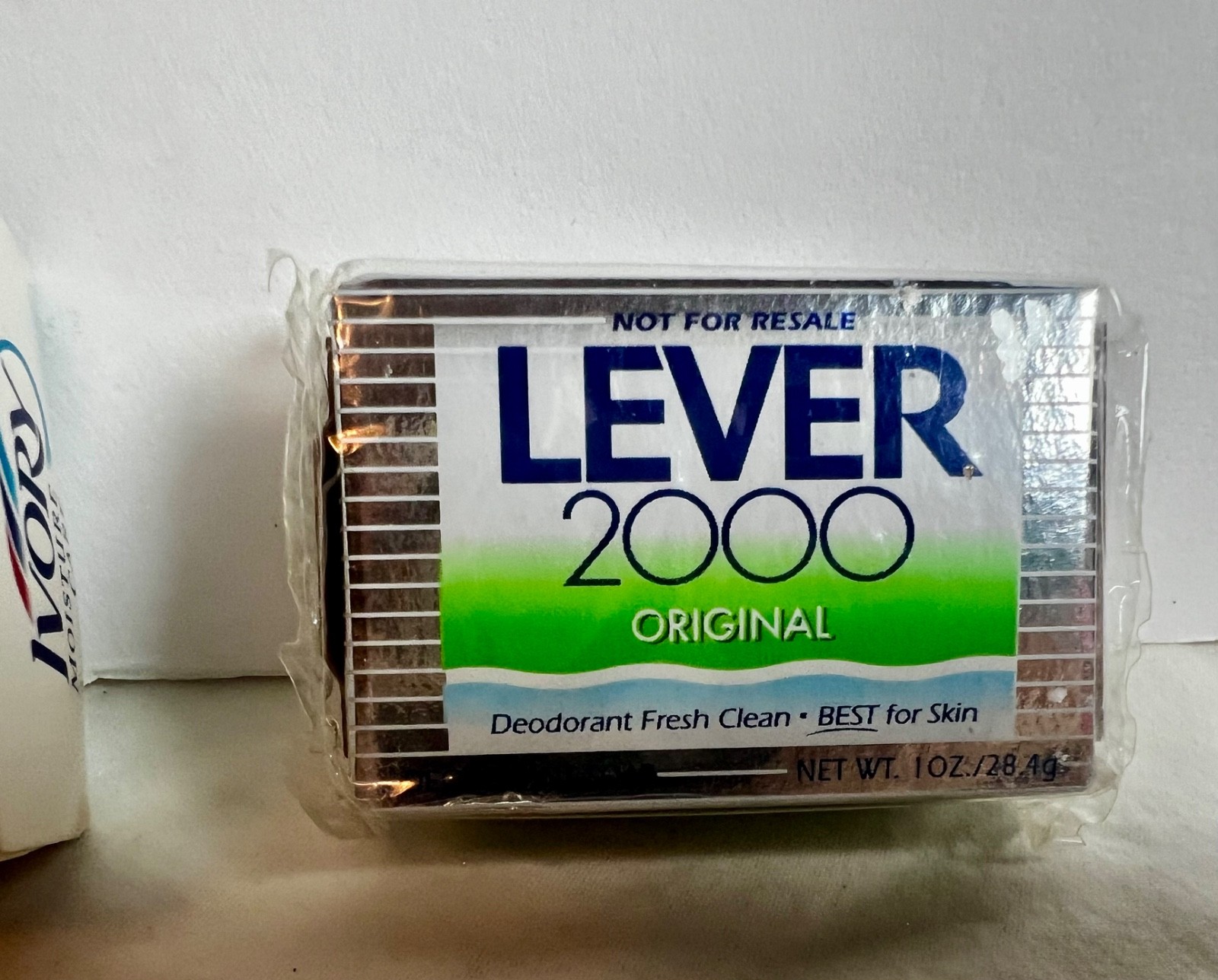 Vintage NOS Ivory Bar Soap 2oz & Lever 2000 Bar Soap 1oz Sample Sizes