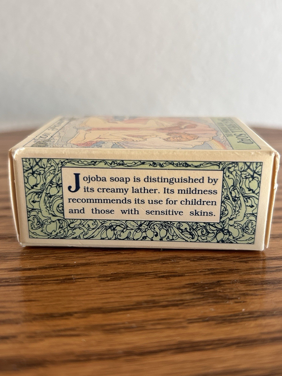 CRABTREE & EVELYN 1978 Sea Shell Soap With Jojoba Oil 54g / 1.9oz