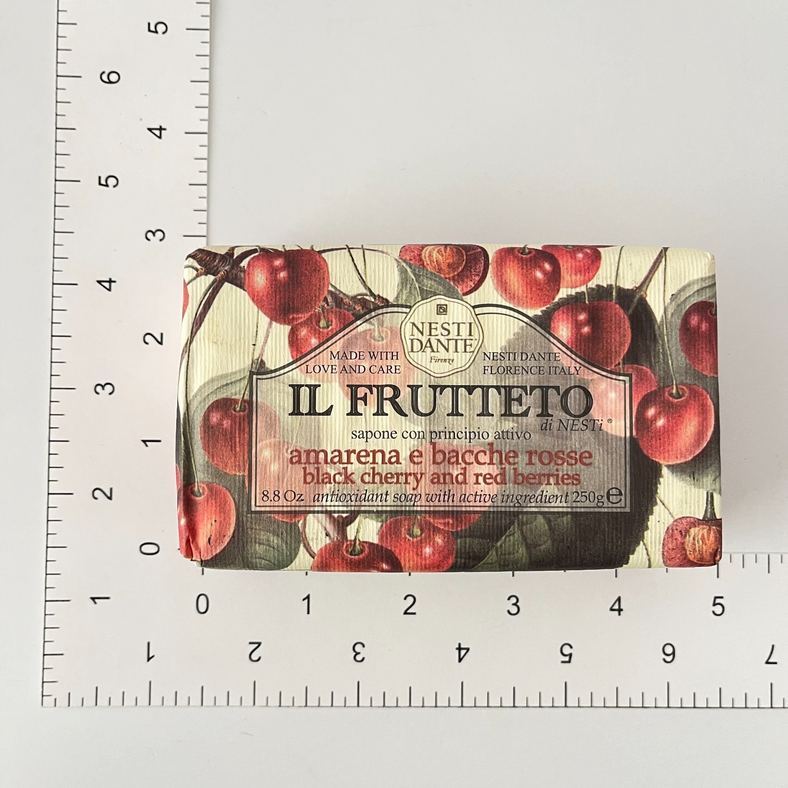 Nesti Dante Soap Bar IL Frutteto Antioxidant Black Cherry & Red Berries 8.8oz