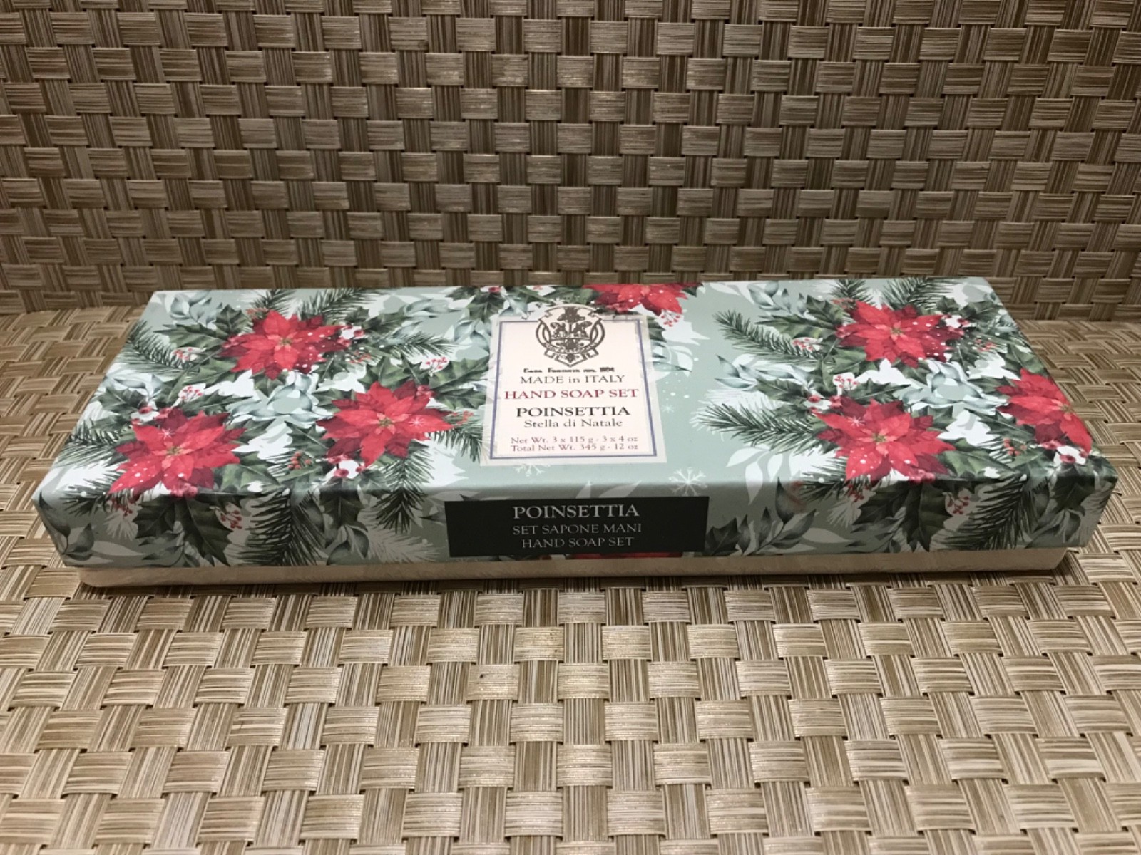 Poinsettia “Stella Di Natale” 3x4oz (12oz) Hand Soap Set from ITALY