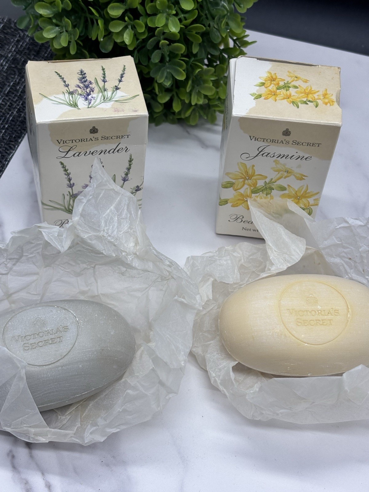 2 Vintage Victorias Secret Beauty Soaps Lavender & Jasmine READ