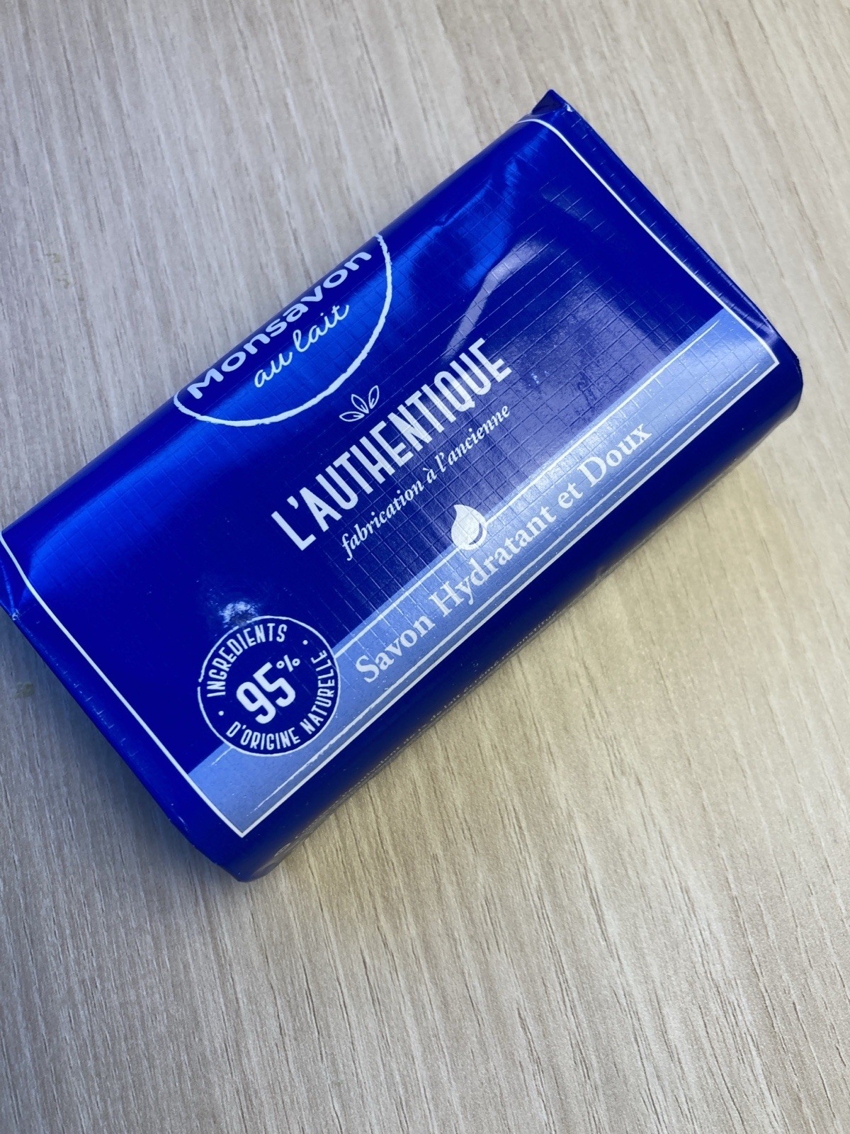 Monsavon au Lait Soap 200g Large Bar