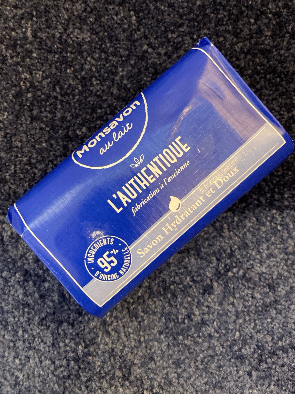 Monsavon au Lait Soap 200g Large Bar