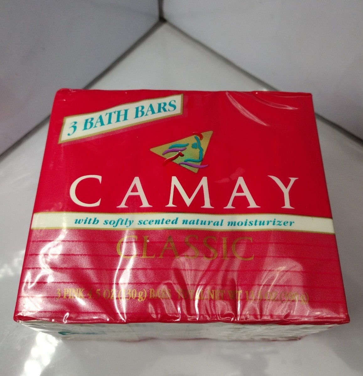 Camay Soap Pink Classic Softly Scented Beauty Bar 1 Pack of (3) bars 4 .5oz P&G