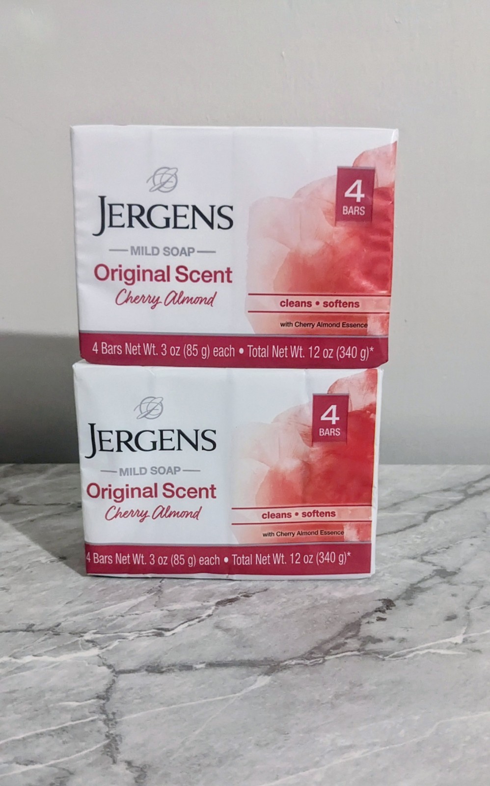 Jergens Cherry Almond Mild Soap Original Scent – 8 Bars (4x 2 Pack) – 3 Oz Each