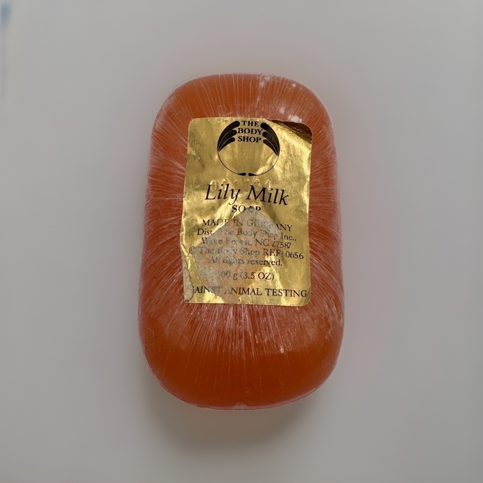 NOS Vintage Lily Milk Bar Soap 3.5 Oz The Body Shop Discontinued Germany Sealed