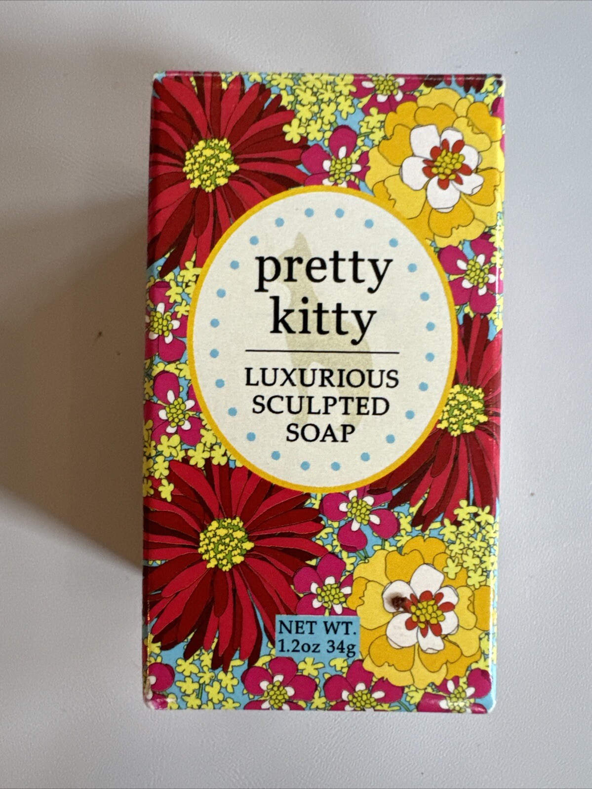 pretty kitty Luxurious Sculpted Soap NIB Urban Outfitter Rare