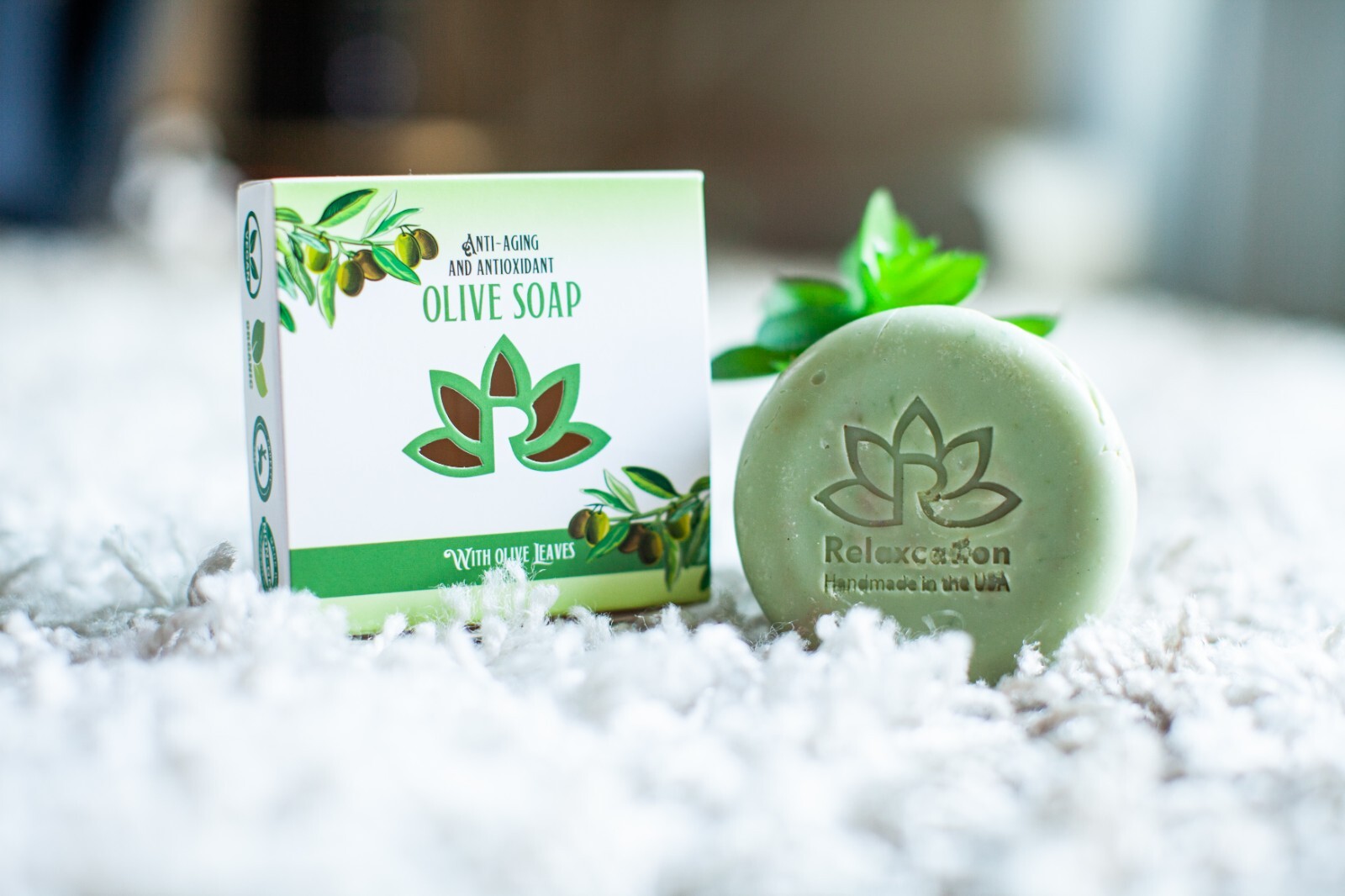 Natural Cold Process Olive Oil Soap Bar with Organic Olive Oil and Olive Leaves