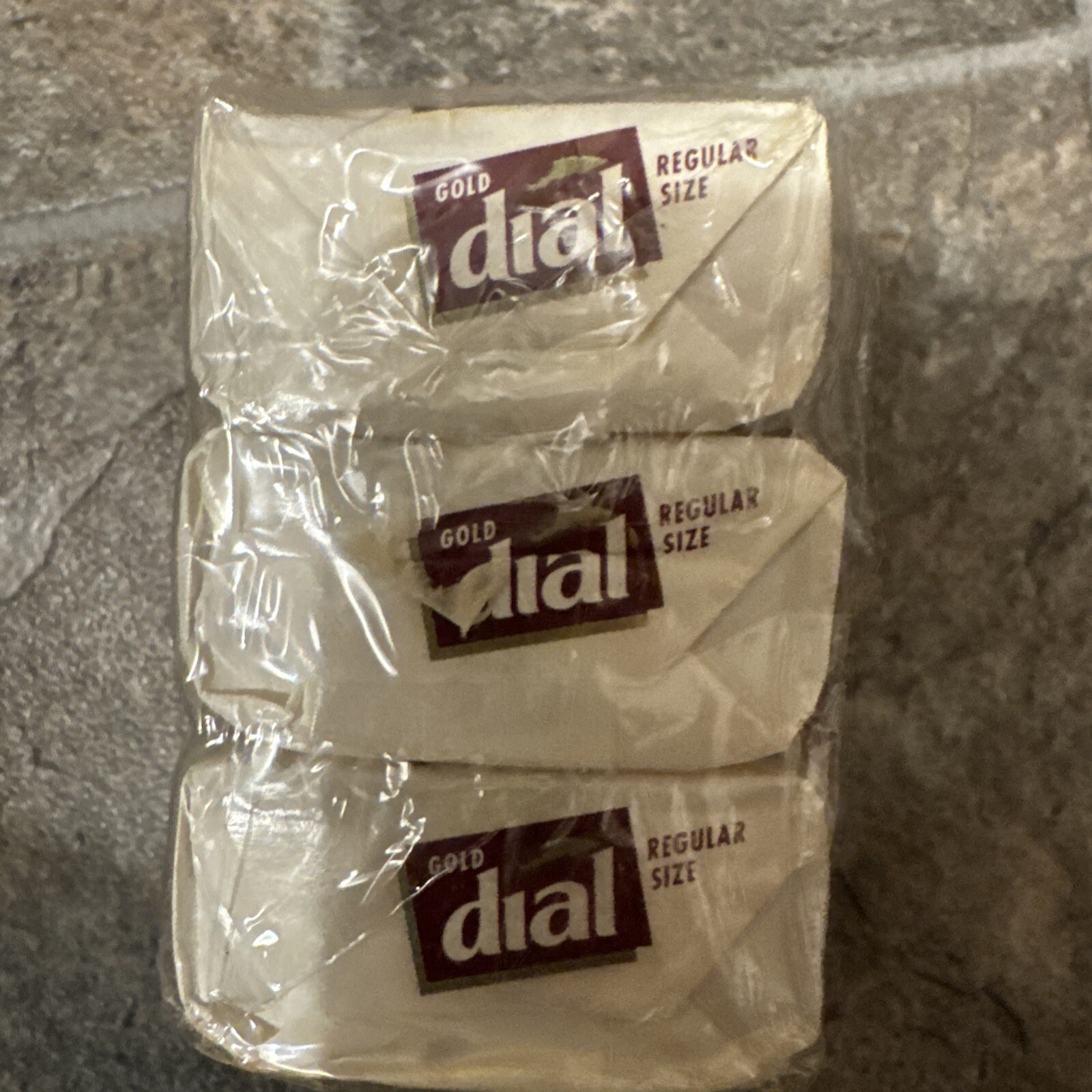 Vintage Dial Gold Anitbacterial Deodorant Soap 3.5 oz bars lot of 3