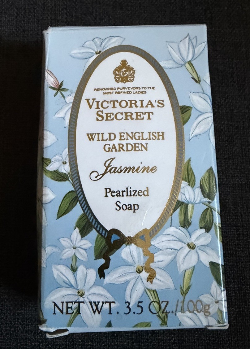 Victoria’s Secret Wild English Garden Pearlized Soapbar 3.5oz JASMINE Rare!