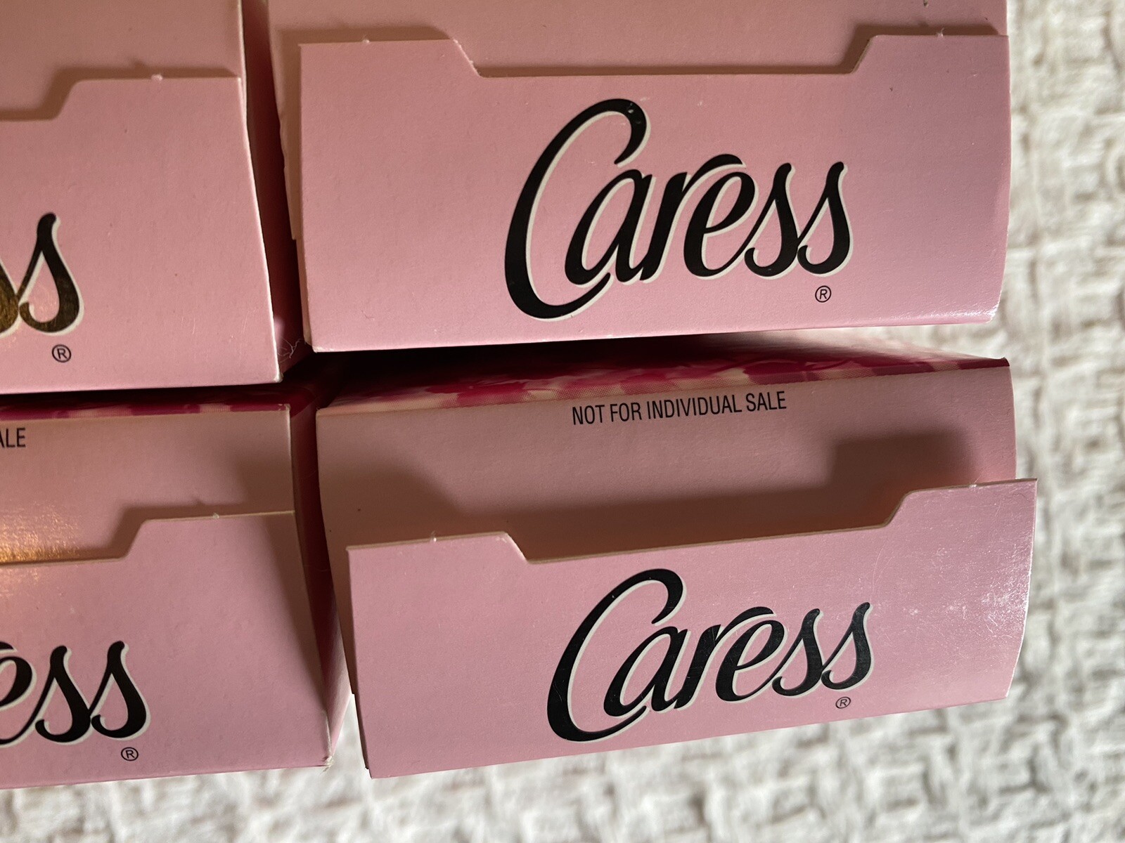 4 Caress Berry Indulging Silkening Beauty Bar Soap Lot Moisturizers Discontinued
