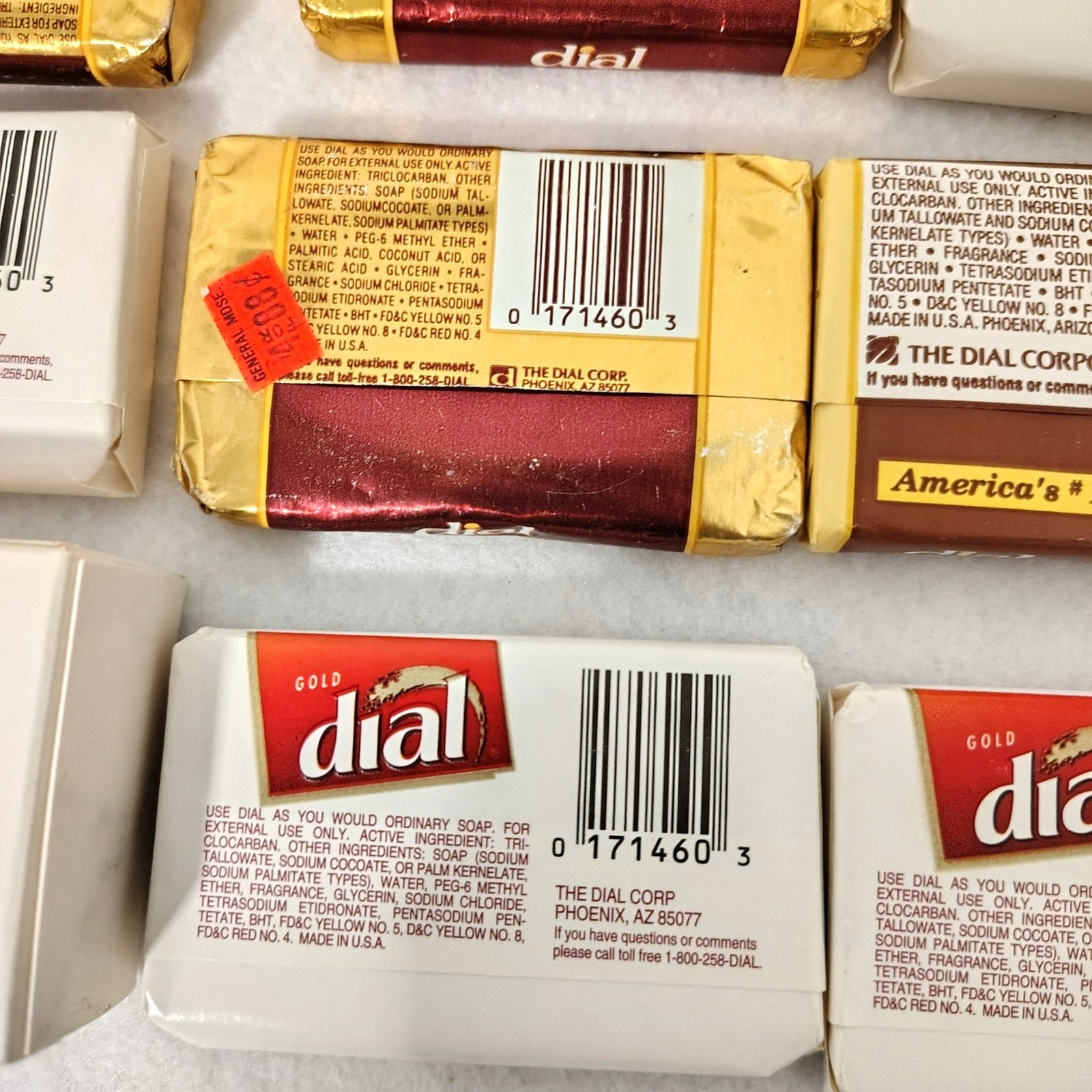 12 Vintage Dial Gold Bar Soaps Antibacterial Deodorant 1.25 oz Travel 80s NOS