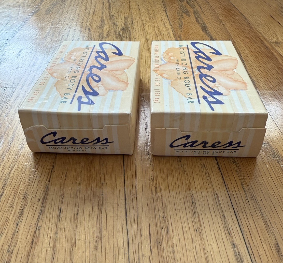 2 Pack VINTAGE 2001 Caress Moisturizing Body Bar Soap Nature’s Silk 4.75 oz each