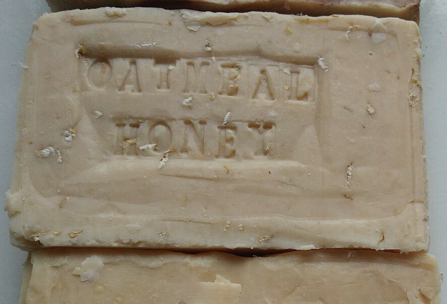 OATMEAL & HONEY GOAT MILK SOAP HAPPY GOAT CREAMERY UNSCENTED BAR FOOD GRADE BULK