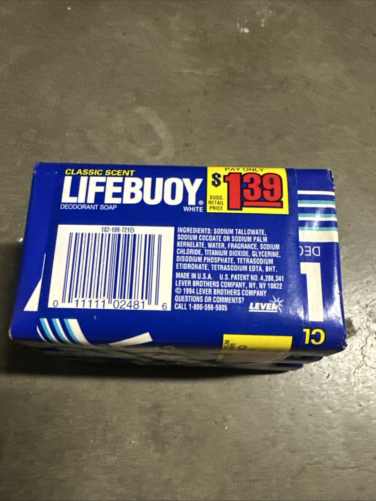 Vintage 1980s Lifebuoy Classic Scent White Deodorant 3 Pack Soap Bar 4.5 oz NOS