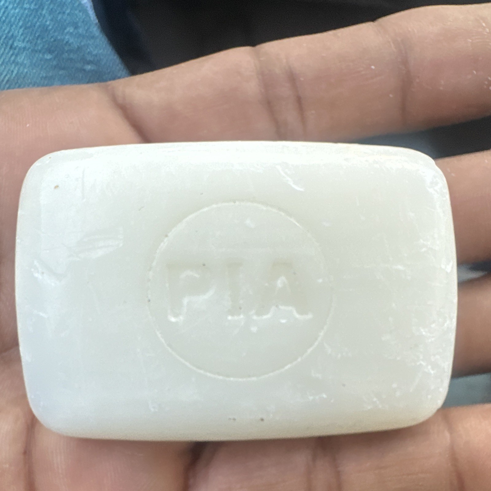 PIA White Rectangular Body Bar Soap for Body & Hands, Solid, Women Men