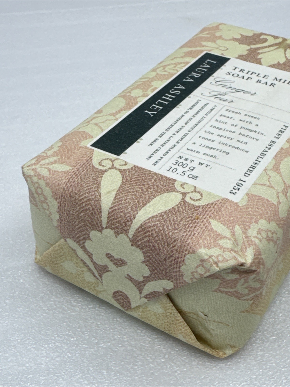Laura Ashley Triple Milled Pure Vegetable Soap Bar GINGER PEAR 10.5oz Portugal