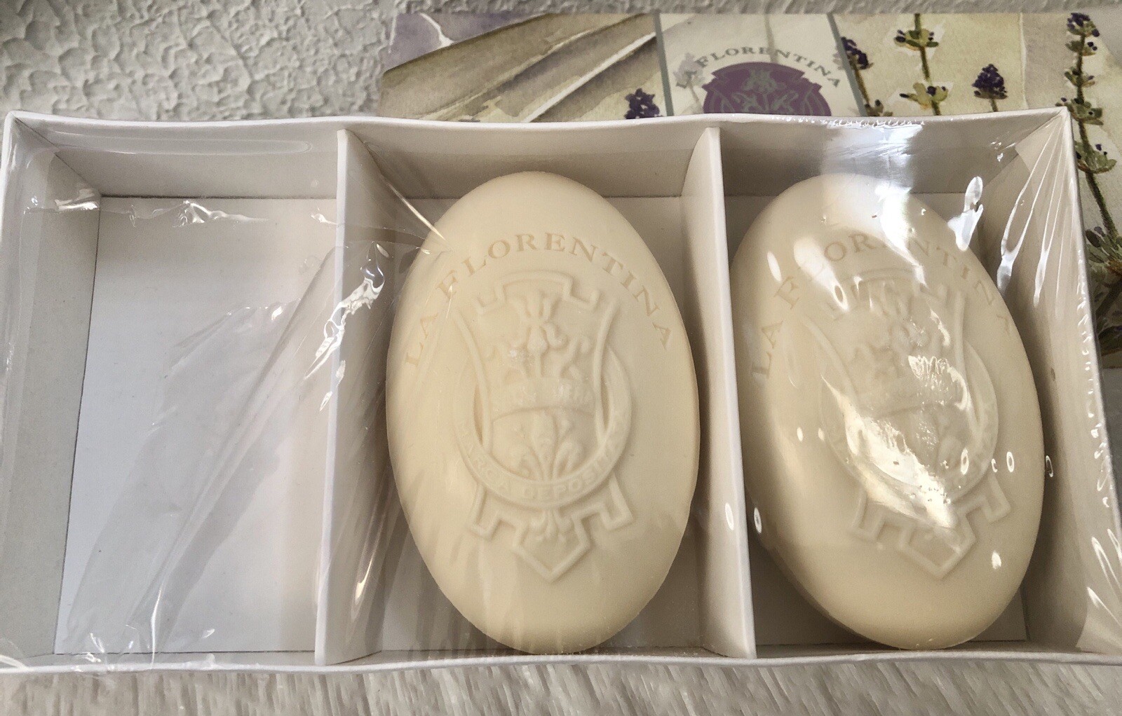 La Florentina Soap Lavender ITALY 2 X 5.3 Ounce Bars Lavanda Open Box Two Soaps