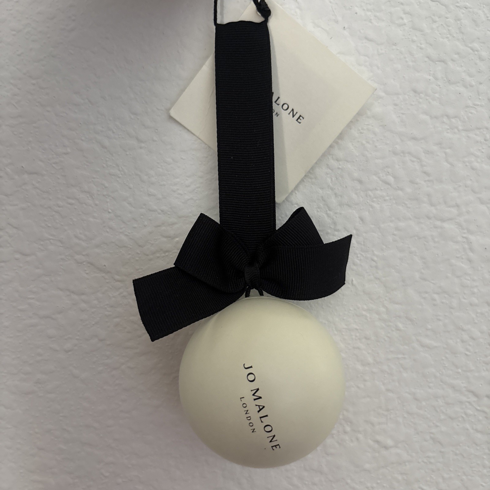 Jo Malone English Pear & Freesia Perfume Soap Bauble Ornament – NWT