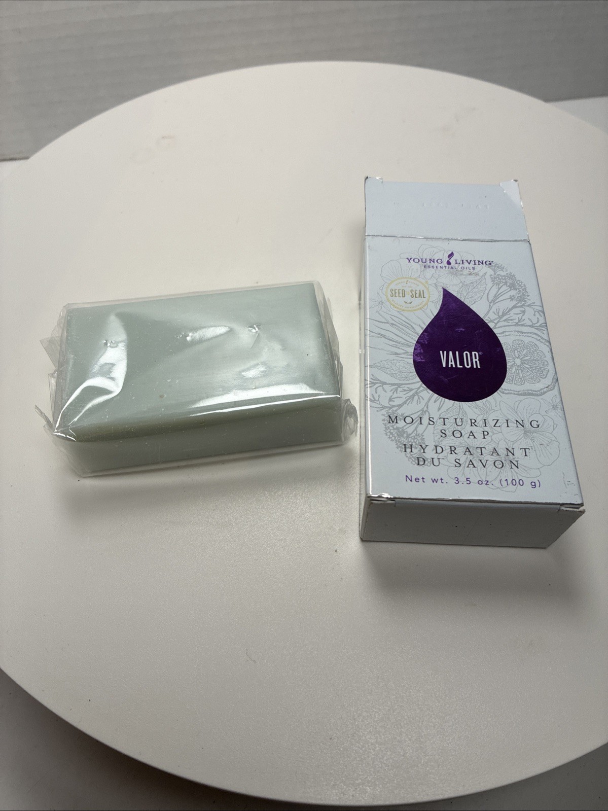 Young Living Valor Moisturizing Soap 3.5 oz • Woodsy Aromatherapy Bar • New