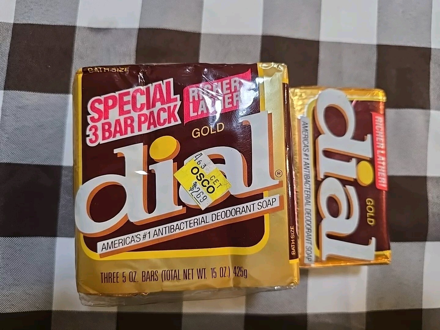 NEW 4-5 Oz. Bar Pack Vintage Dial Gold Bath Size Bars Soap Gold Foil Wrapper