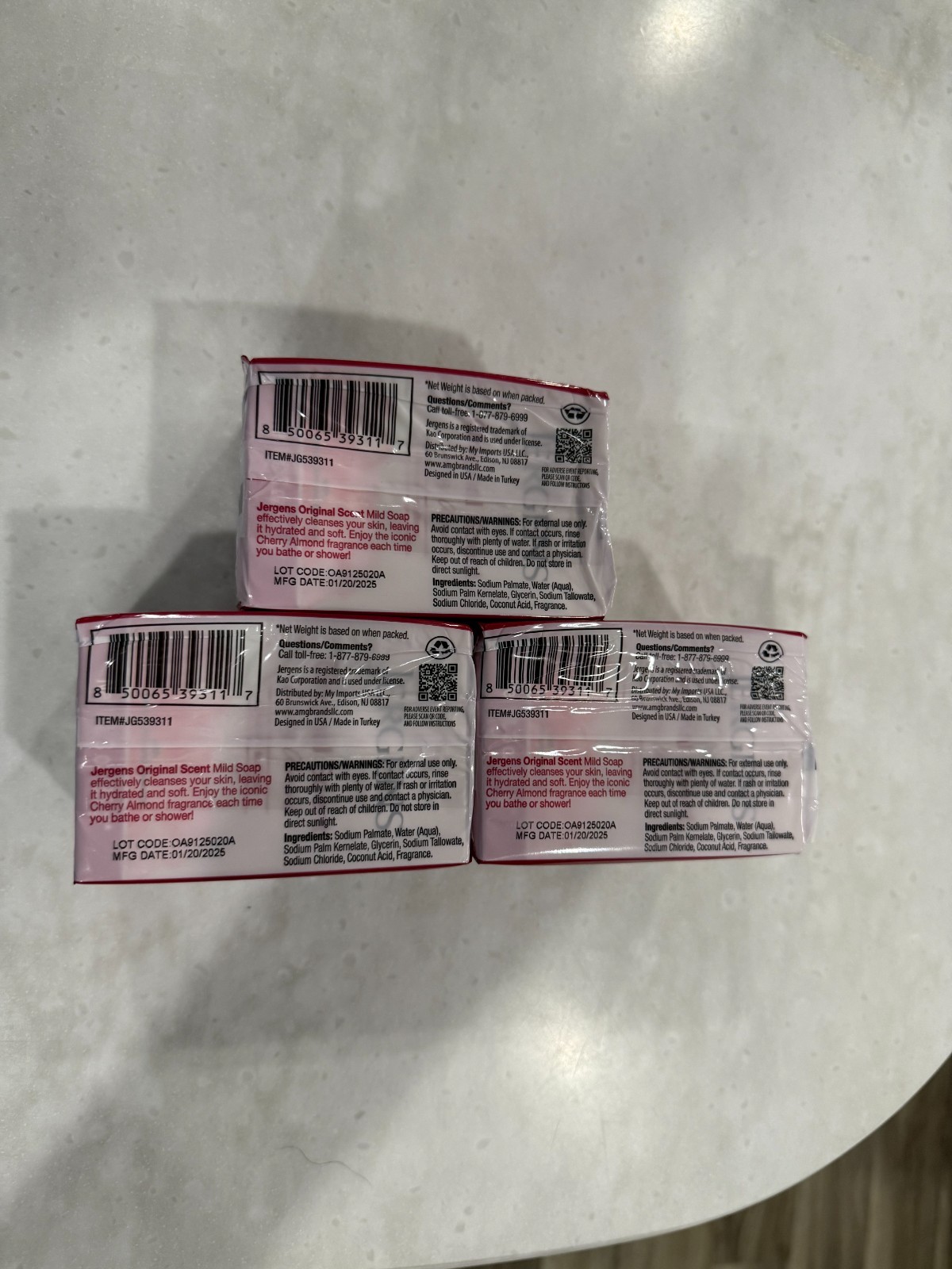 Jergens Mild Soap Original Scent Cherry Almond 3 Pack 6 Bars, 3 oz ea.