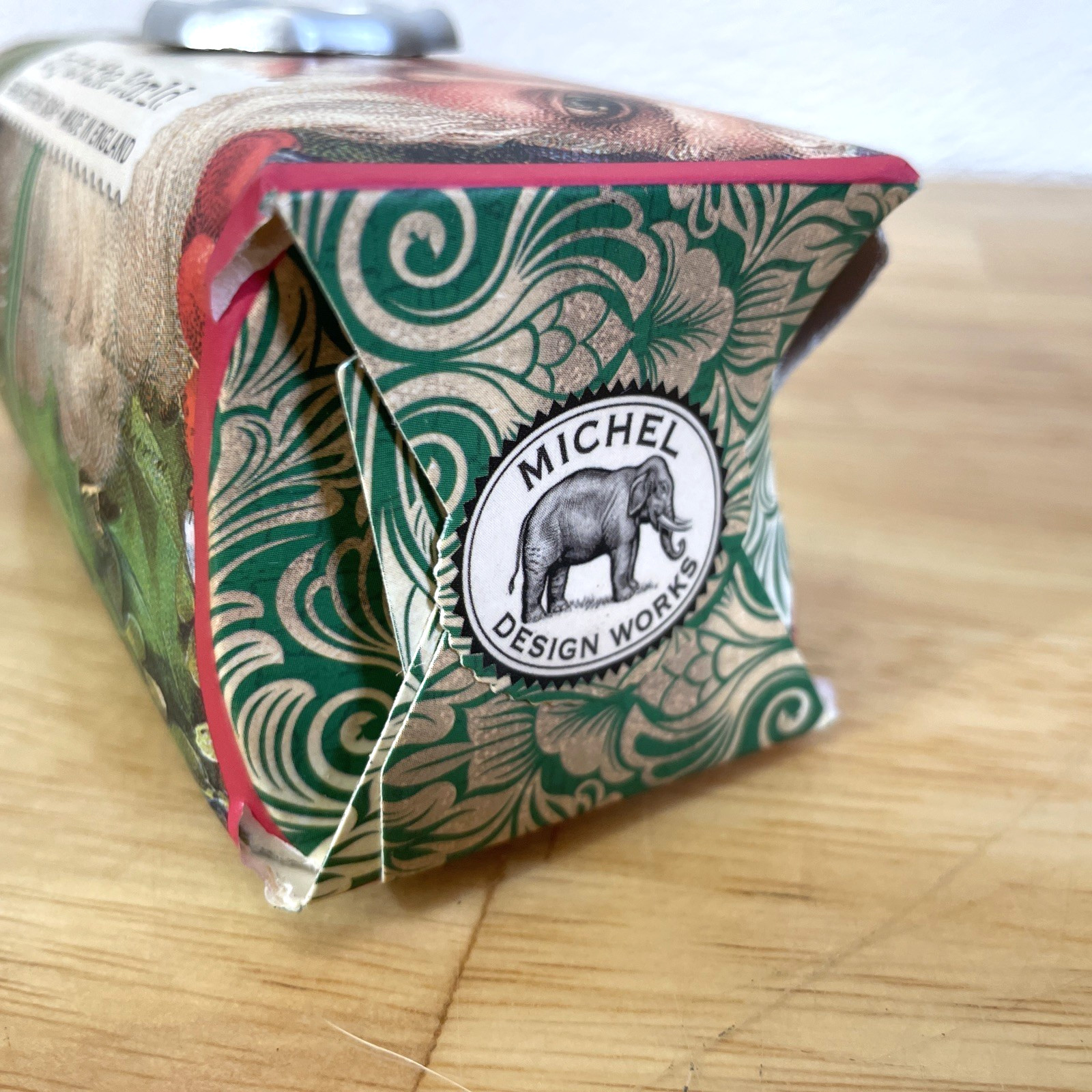 Michel Design Works – Christmas “Joy to the World” Shea Butter Soap – 7.3oz