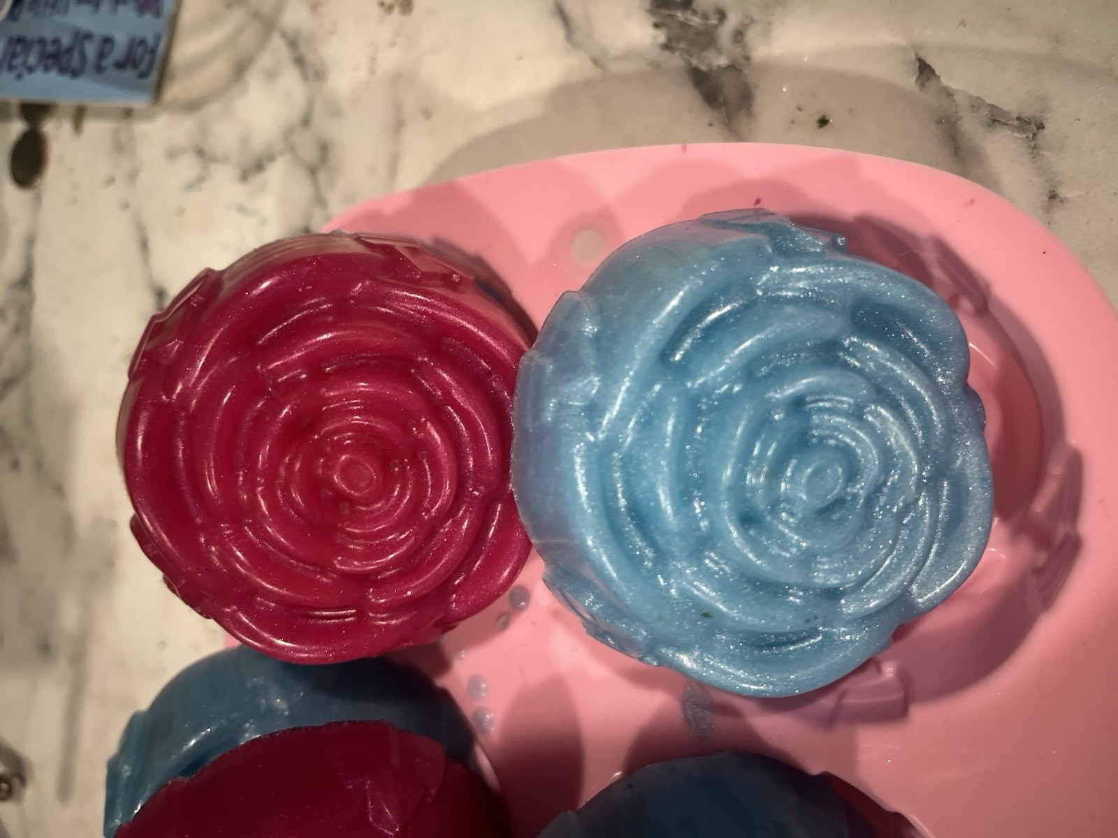 Handmade Rose Shaped Floral Body Bar Soap Set Red Blue for Body and Hands