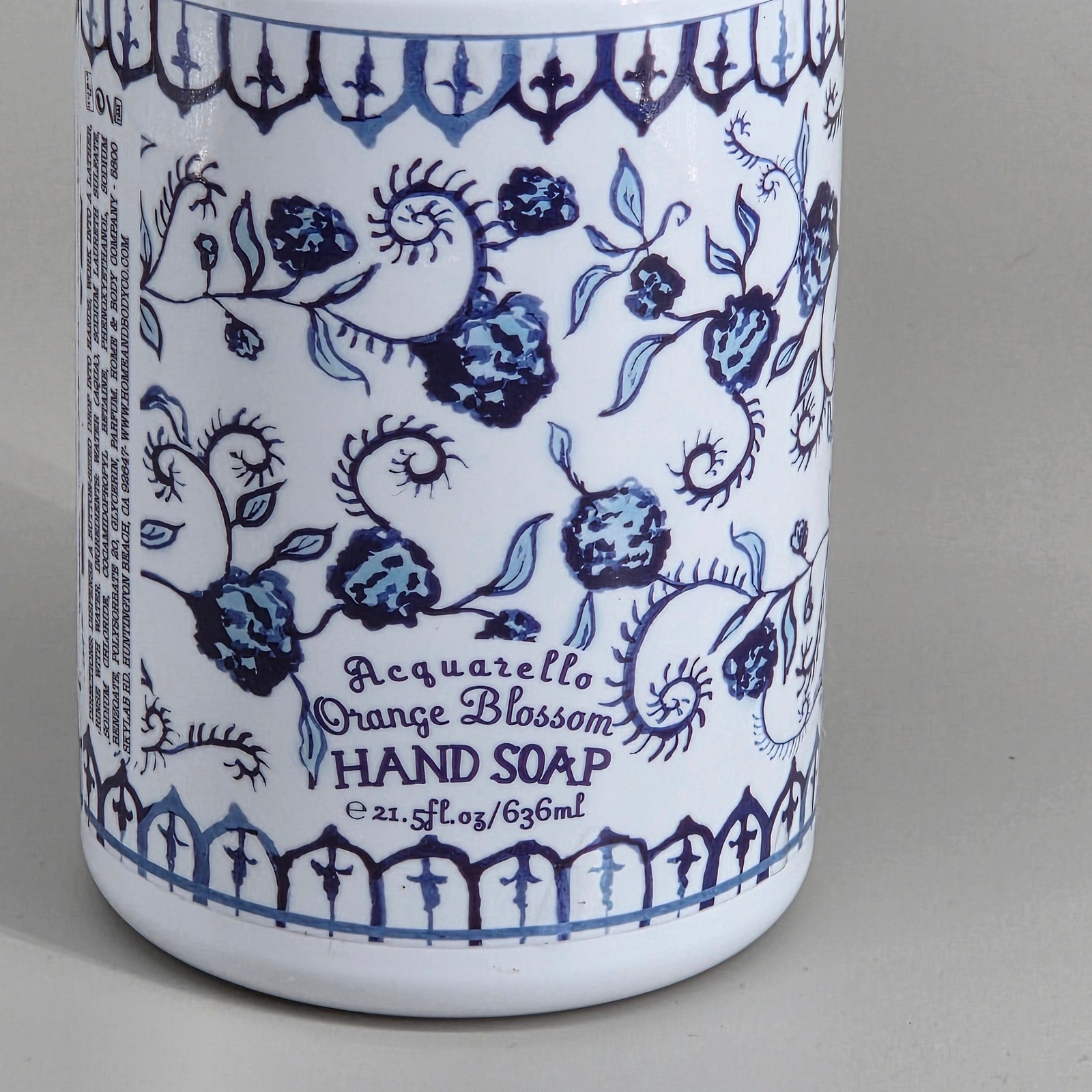 Home and Body Company Hand Soap Unisex 21 5oz Orange Blossom Blue White Floral