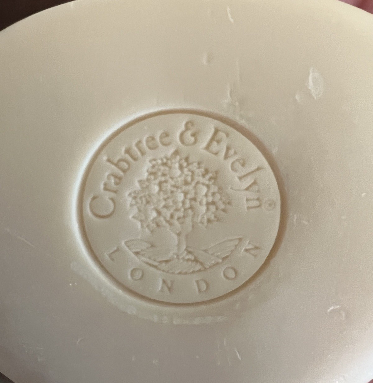 Imported U.K. Crabtree & Evelyn Jojoba Oil Soap 3 oz 1978 Luxury 2 Bars Set