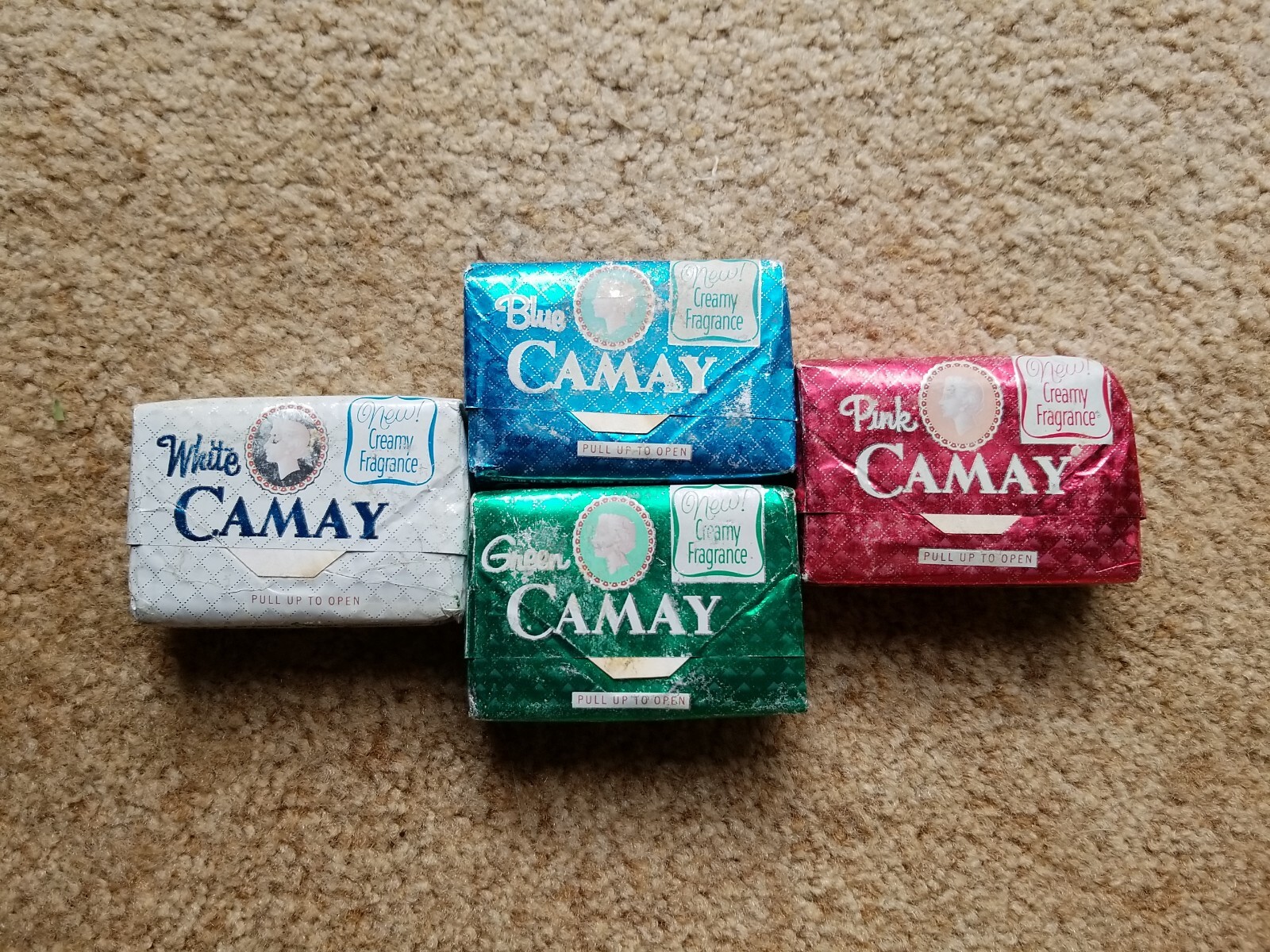 4, 5 Oz Vintage CAMAY Foil Wrap Soap Bars, Blue , Pink, White + Green Bars New