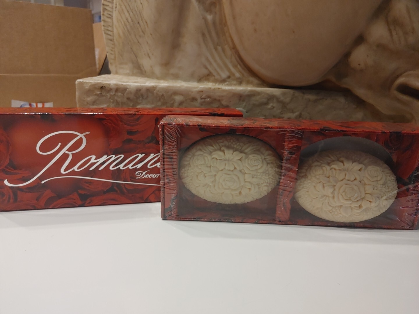 Athena’s Romantica Decorative Floral Rose 2 Soap Set Made in Italy NIB