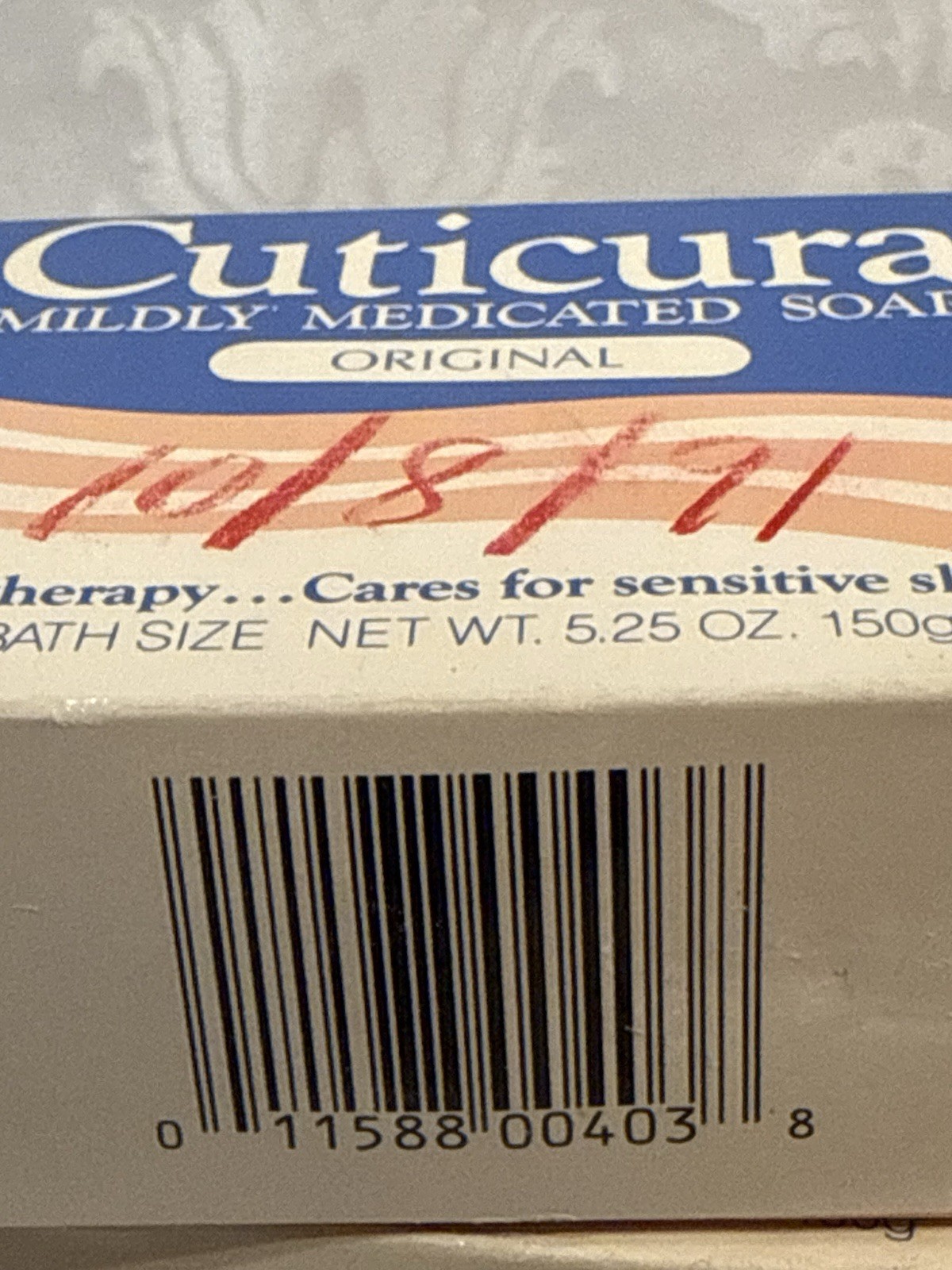 Vintage Cuticura Bar Soap, Original Mildly Medicated 6 Pack (B067) 5.26 OZ