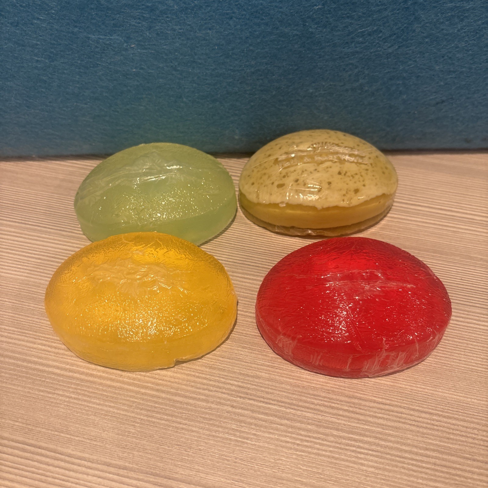 Bath & Body Works -lot Of 4 Different Gentle Glycerin Soap – 4 oz Bar NIP