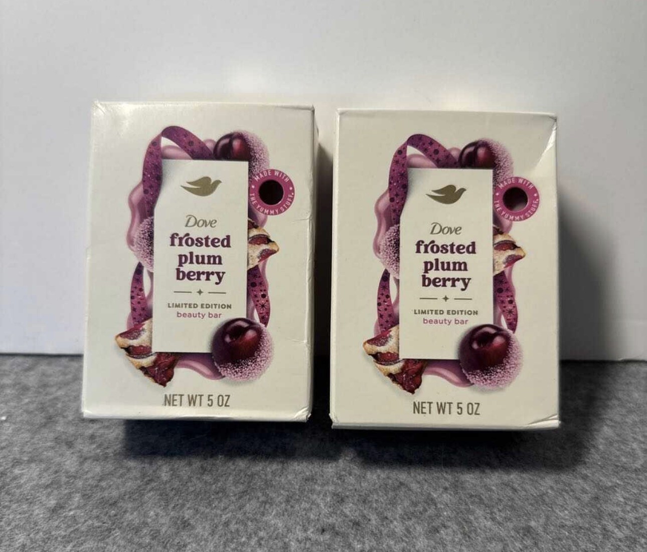 DOVE Frosted Plum Berry Limited Edition Beauty Bar 3.75 Oz
